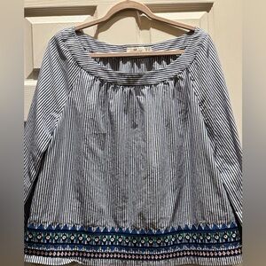 Vineyard Vines Embroidered women’s white and blue Striped Blouse 3/4 sleeve (L)